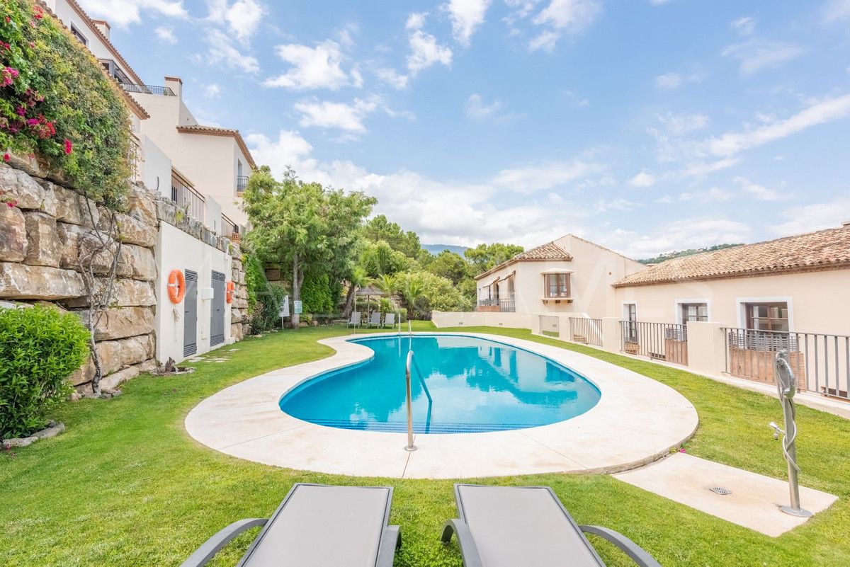 Adosado for sale with 3 bedrooms in Benahavis