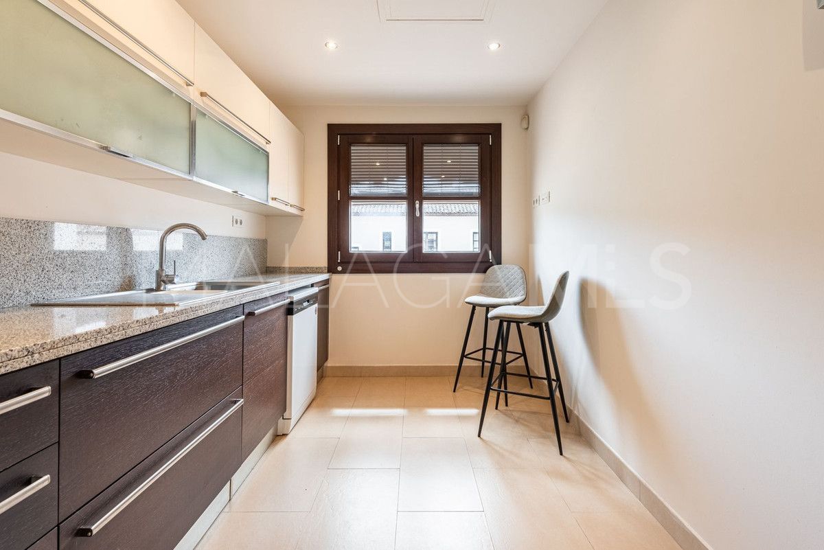 Adosado for sale with 3 bedrooms in Benahavis