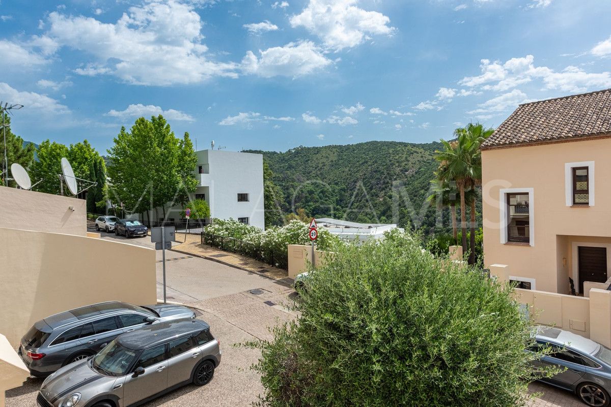 Adosado for sale with 3 bedrooms in Benahavis