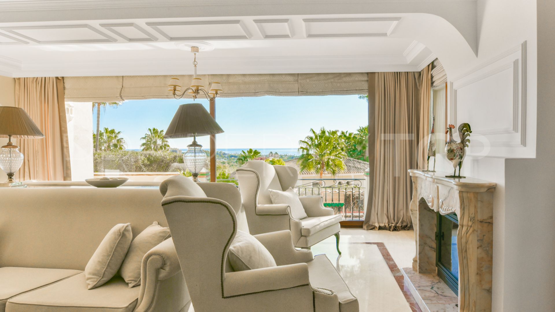 Villa de 5 dormitorios en venta en Rio Real
