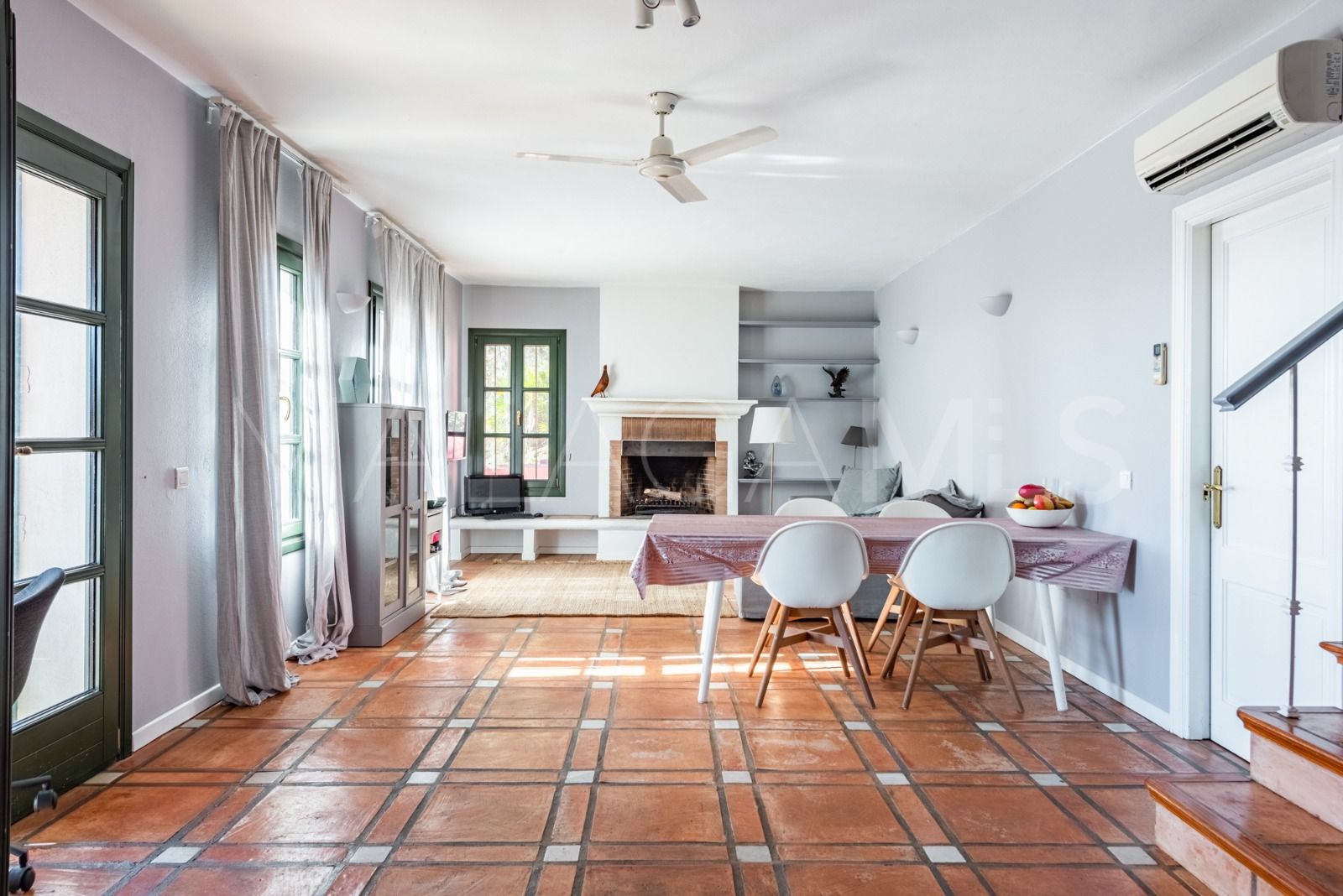 El Madroñal, villa for sale