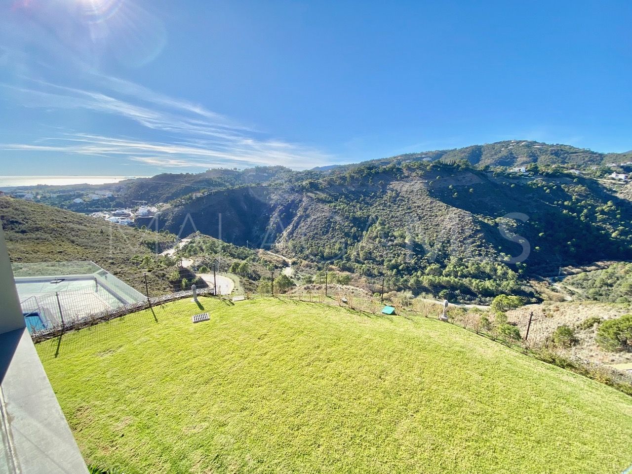 Buy apartment with 4 bedrooms in La Quinta