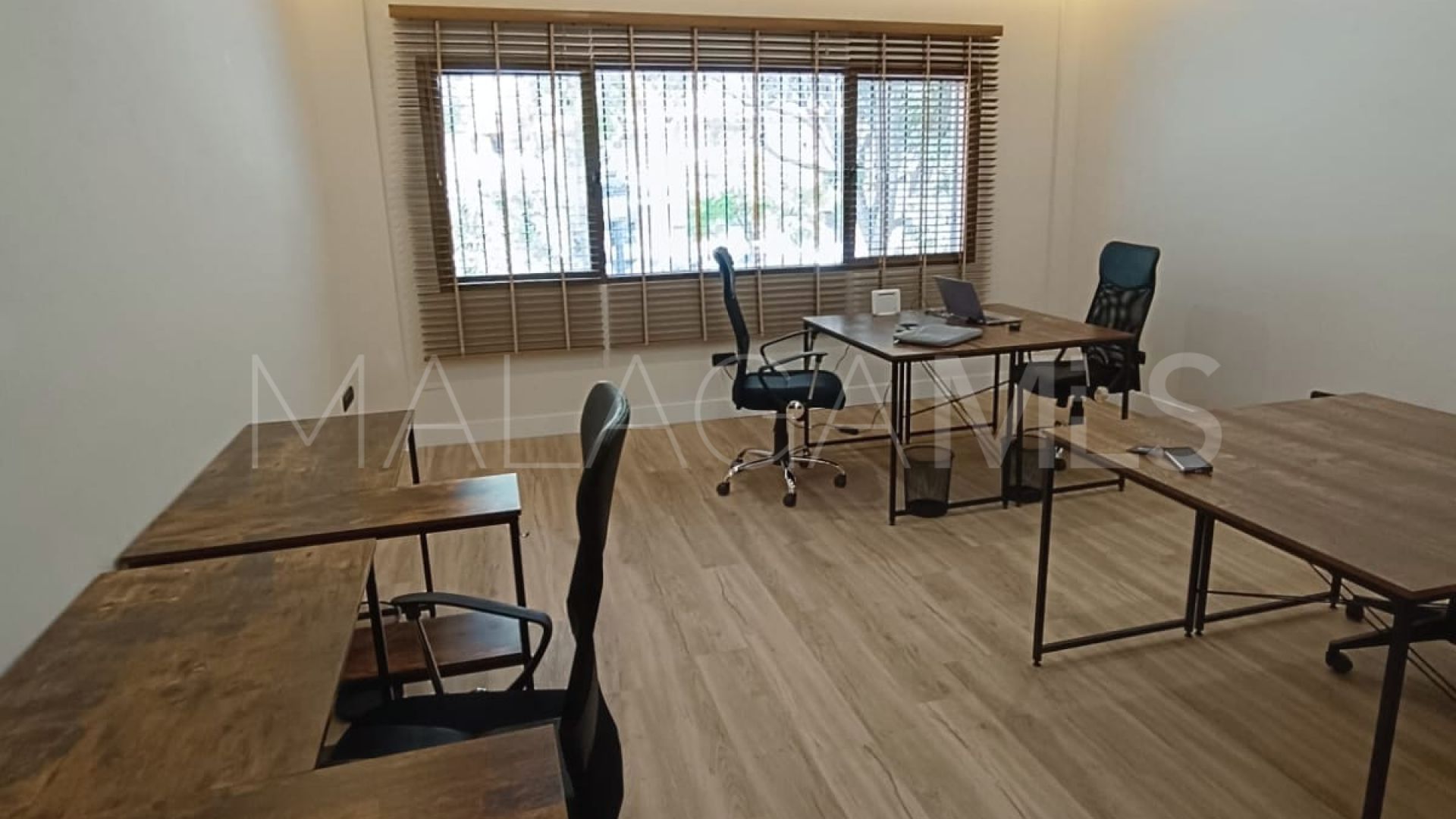 Buy oficina in Marbella Ciudad