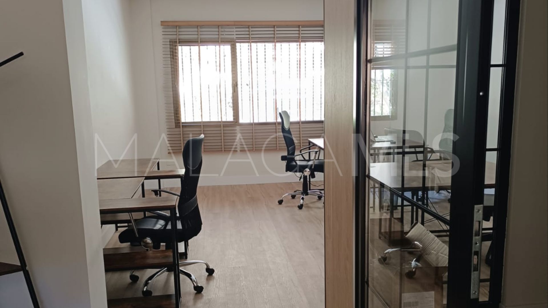 Buy oficina in Marbella Ciudad