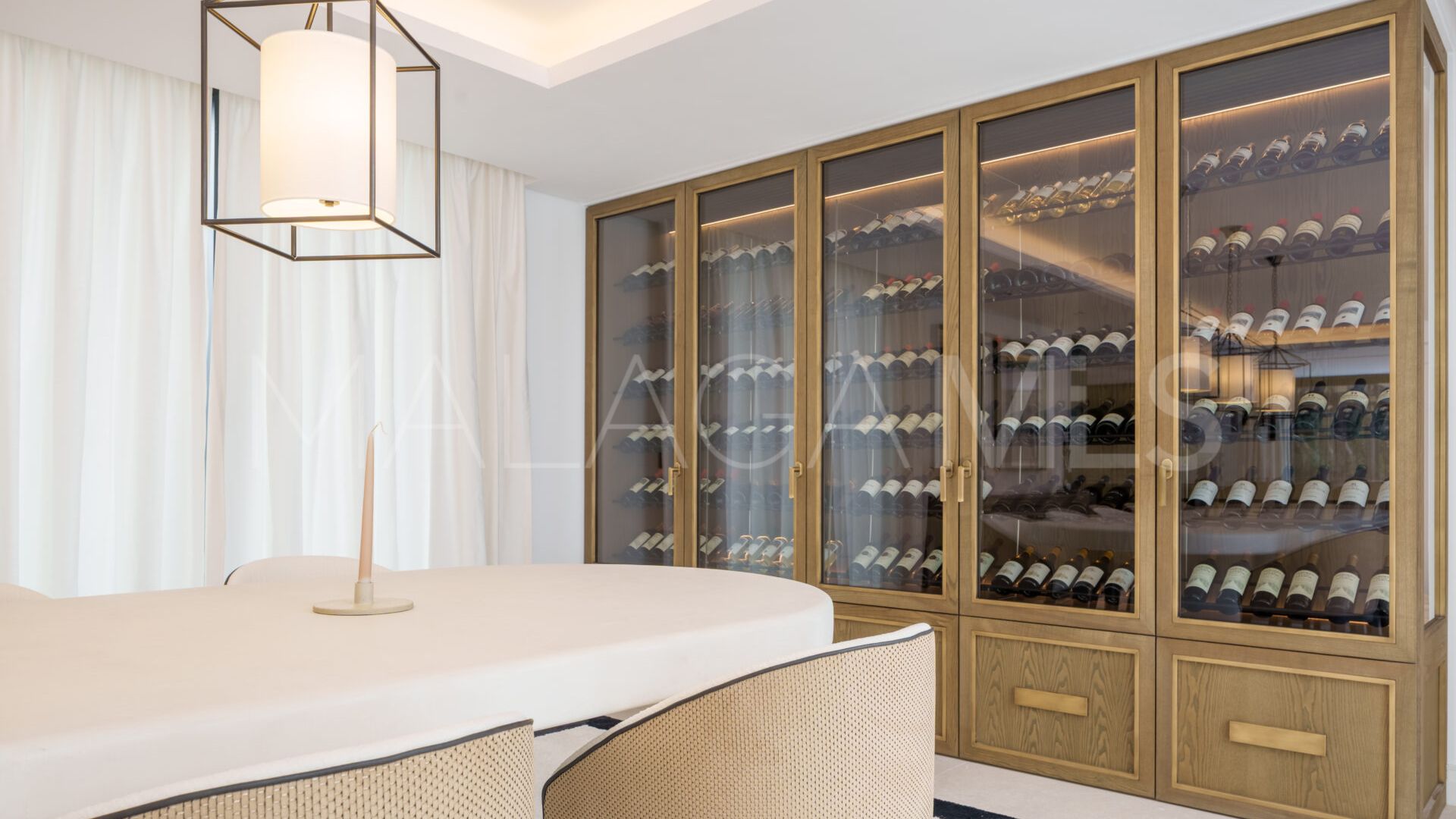 Chalet for sale in Las Brisas