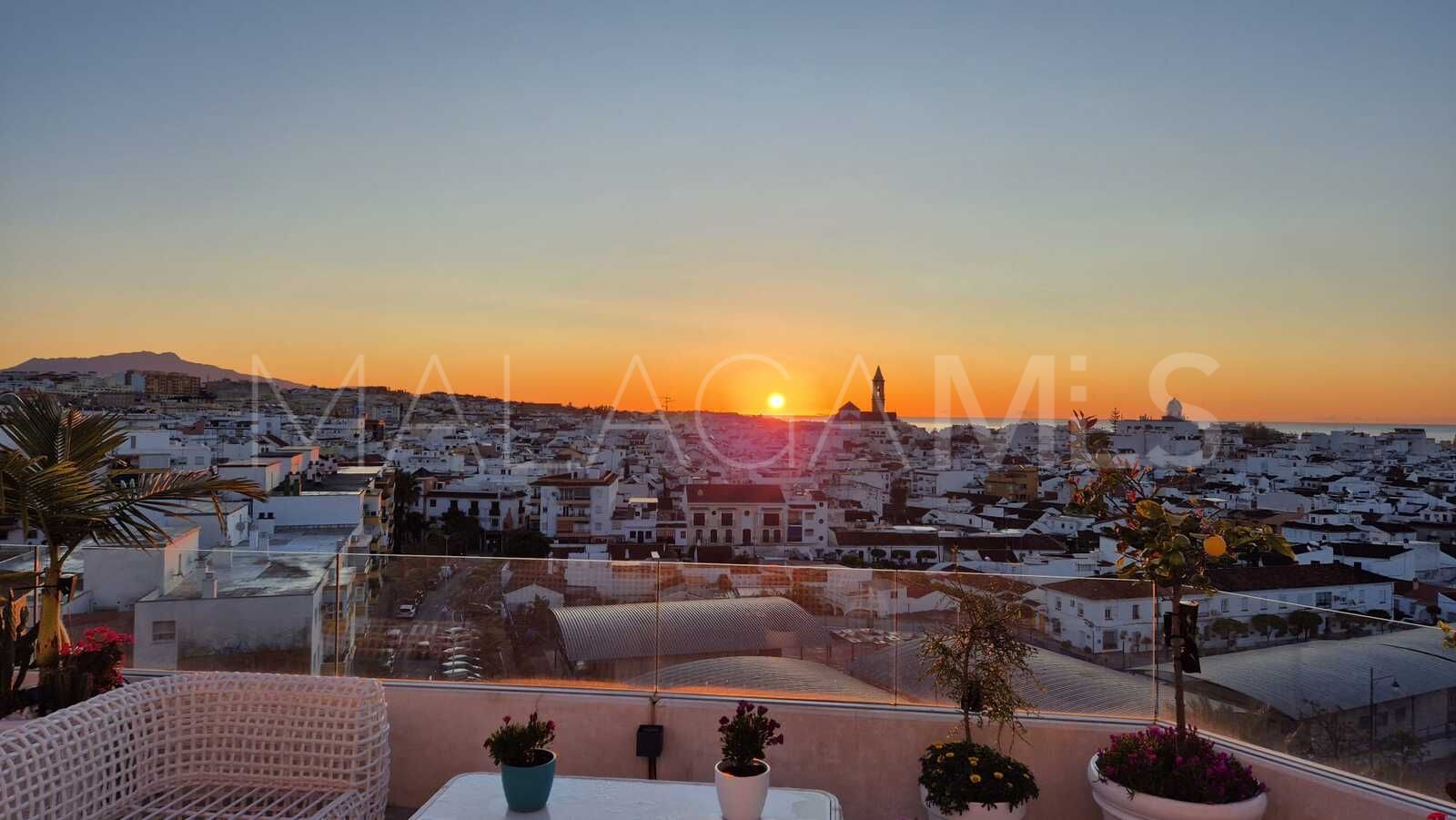 Penthaus for sale in Estepona Stadt