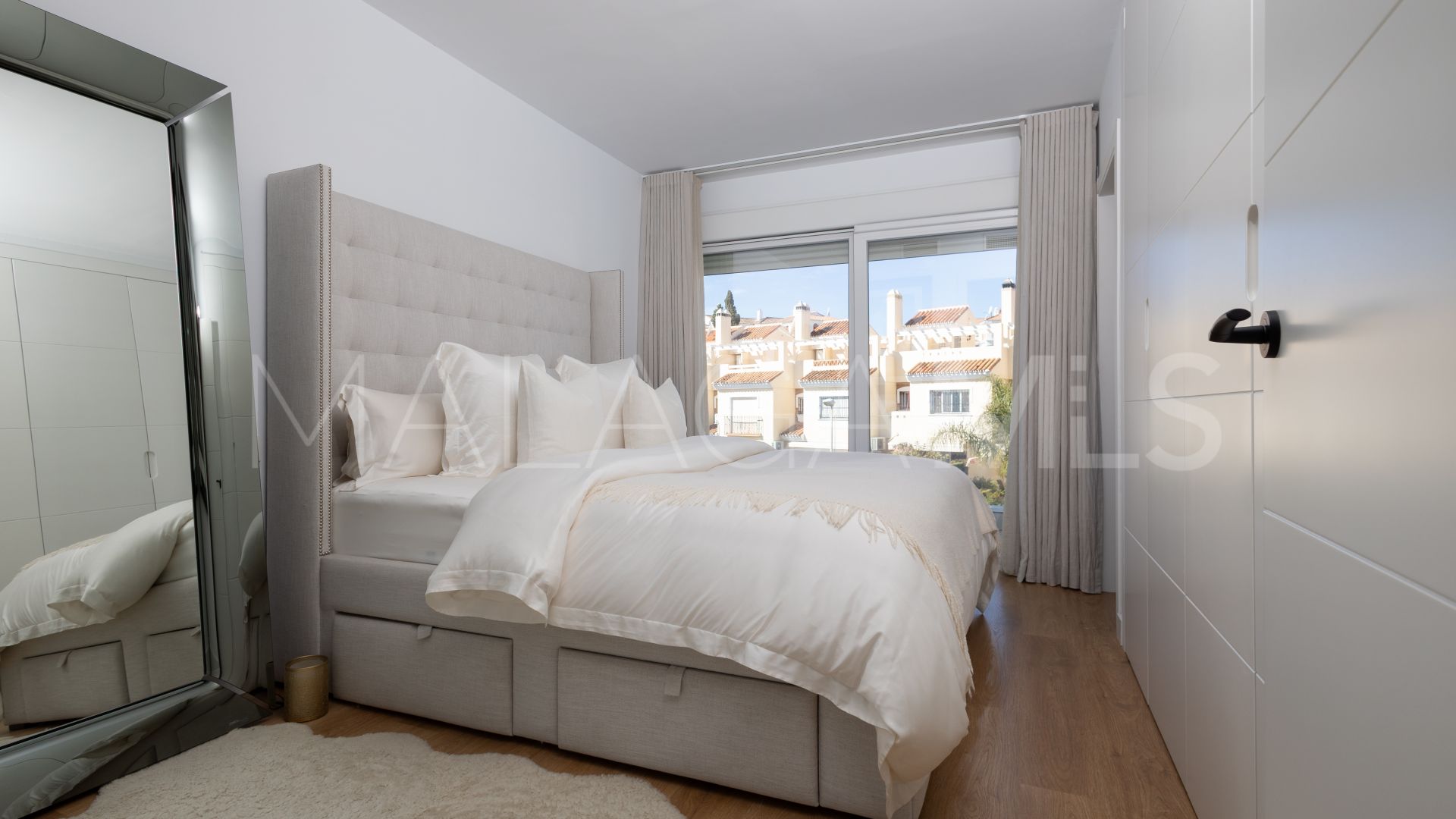 Radhus for sale in El Chaparral