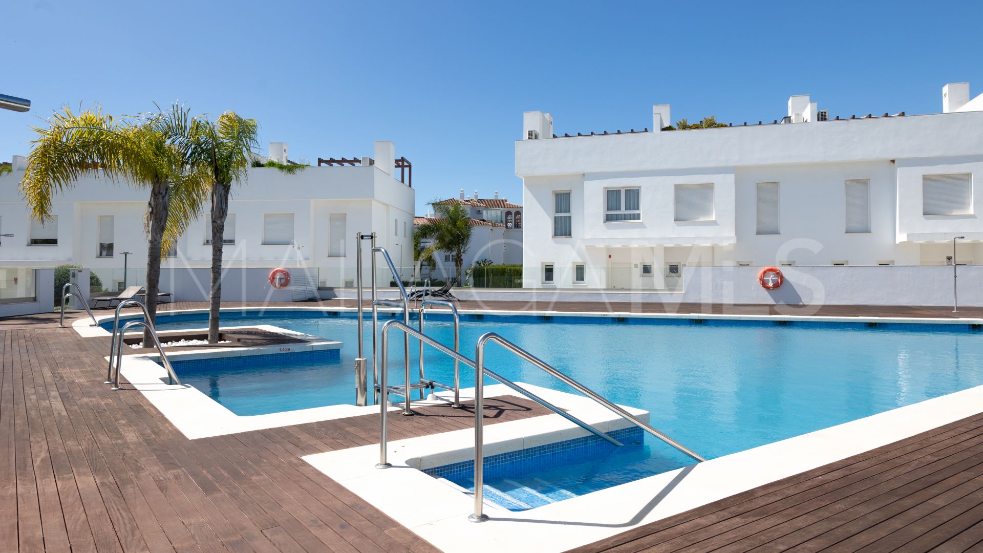 Radhus for sale in El Chaparral