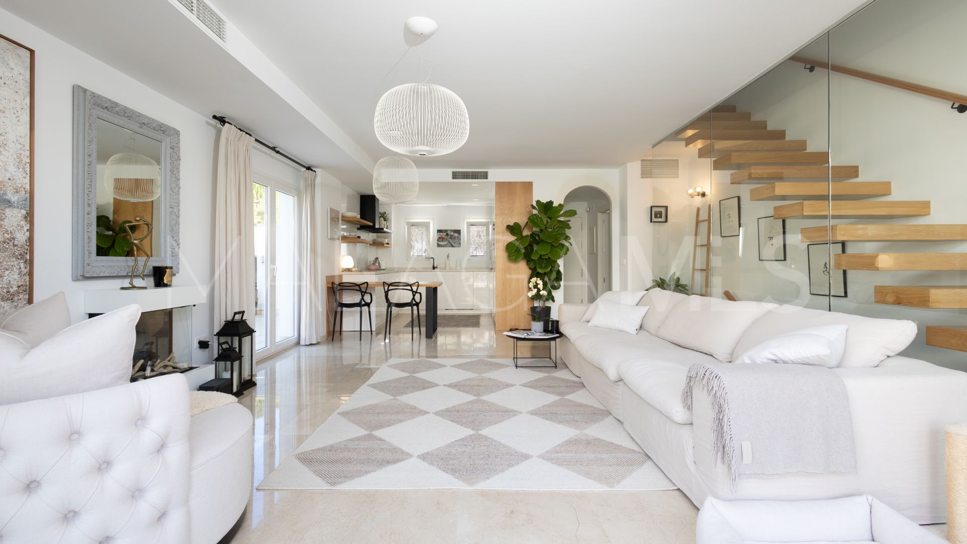Radhus for sale in El Chaparral