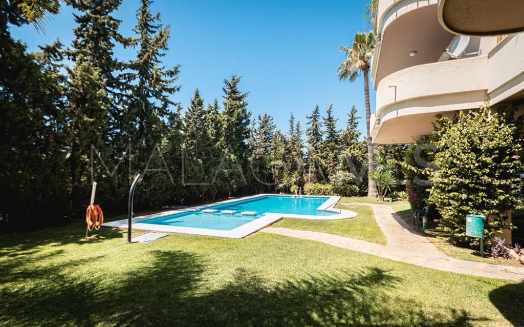 Wohnung for sale in Marbella - Puerto Banus
