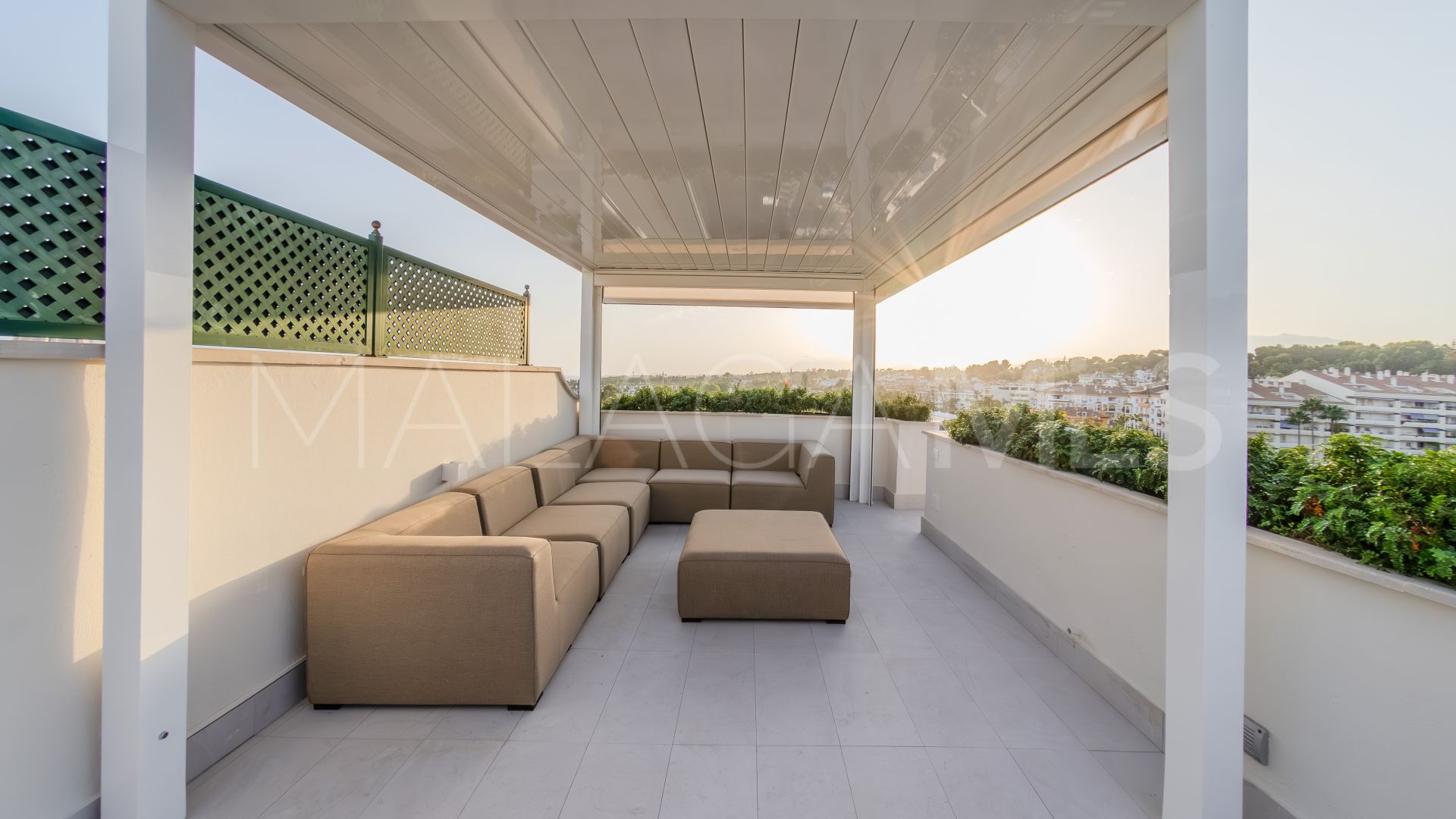Ático for sale with 2 bedrooms in Marbella