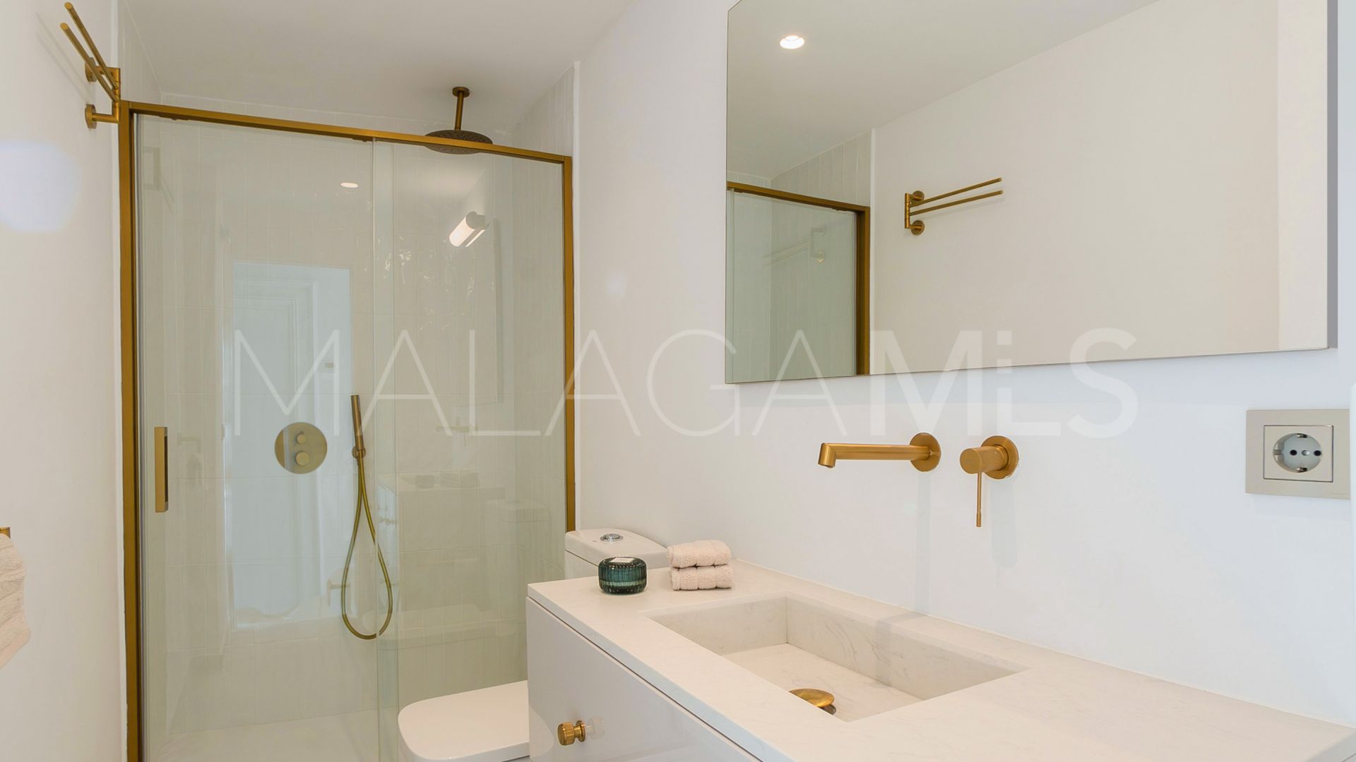 Ático for sale with 2 bedrooms in Marbella