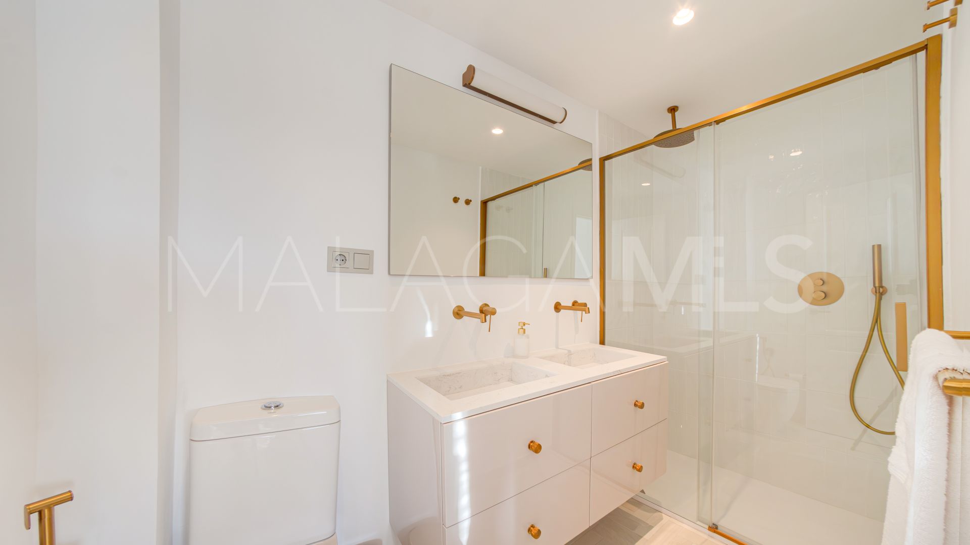 Ático for sale with 2 bedrooms in Marbella