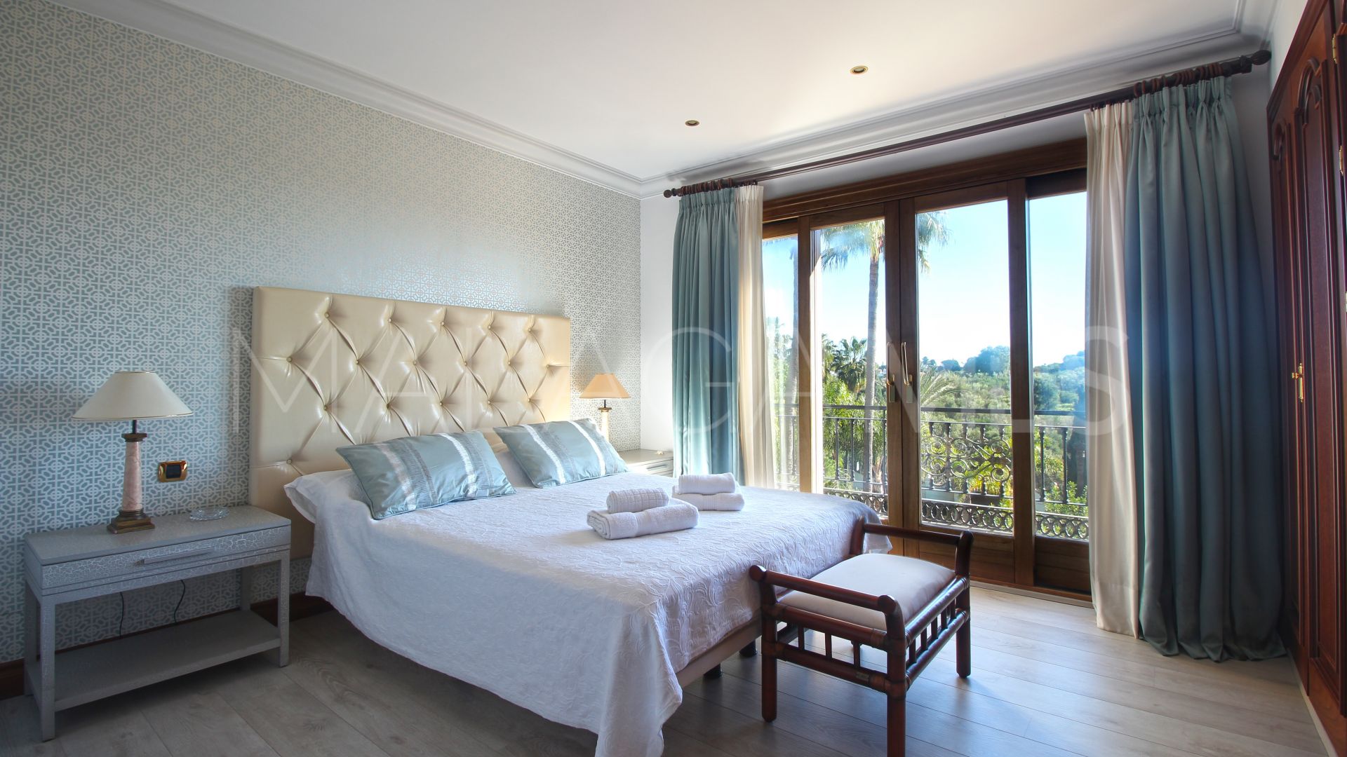 Villa for sale in Paraiso Alto