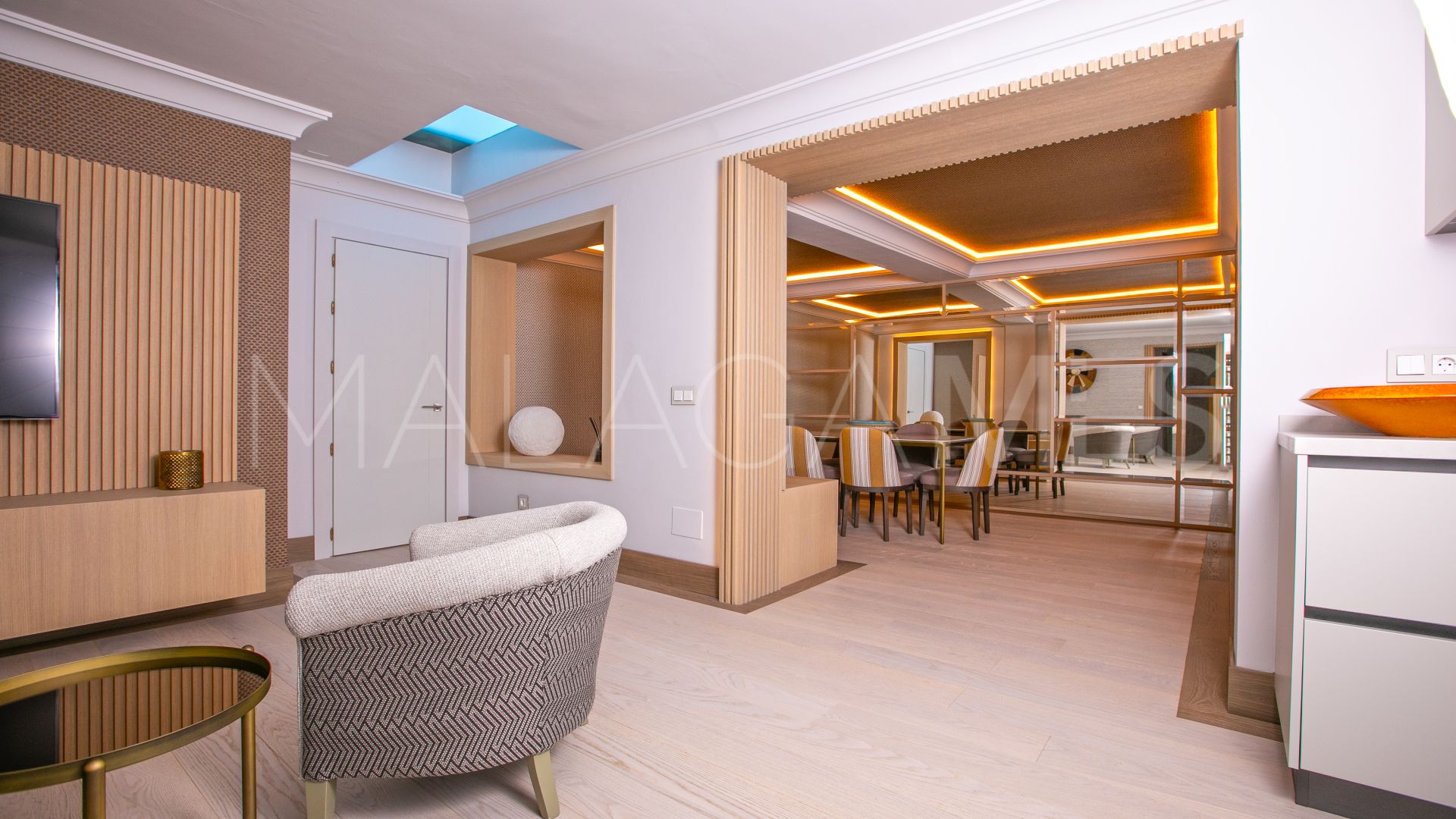 Villa for sale in Paraiso Alto