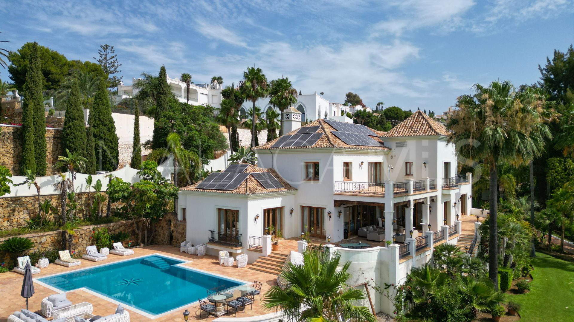 Villa for sale in Paraiso Alto