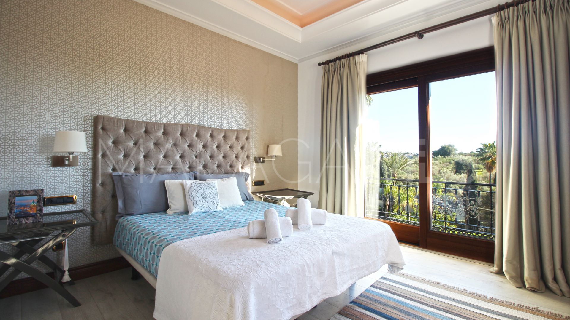 Villa for sale in Paraiso Alto