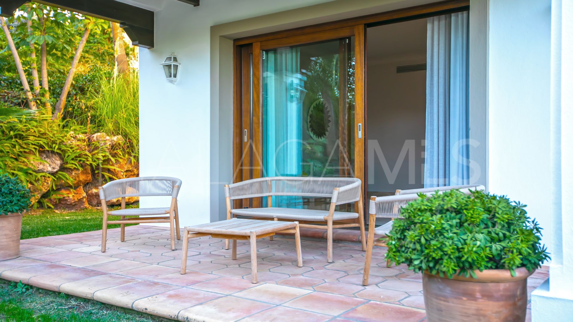 Villa for sale in Paraiso Alto