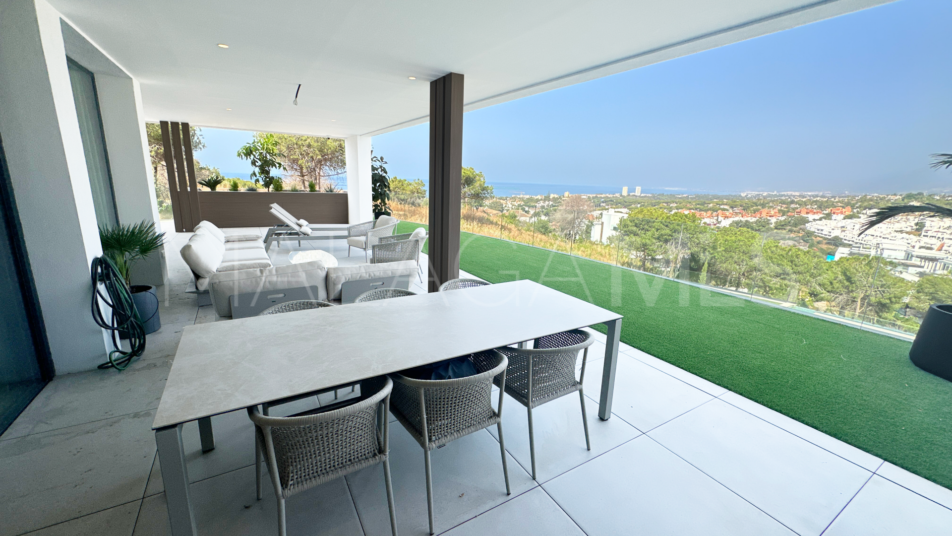 For sale Artola ground floor apartment