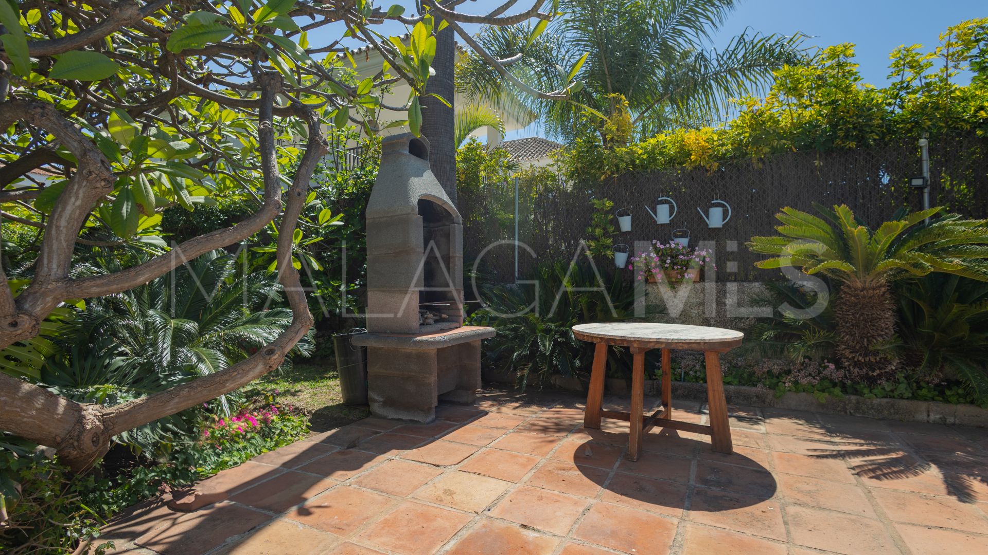 Villa for sale in Cortijo Blanco