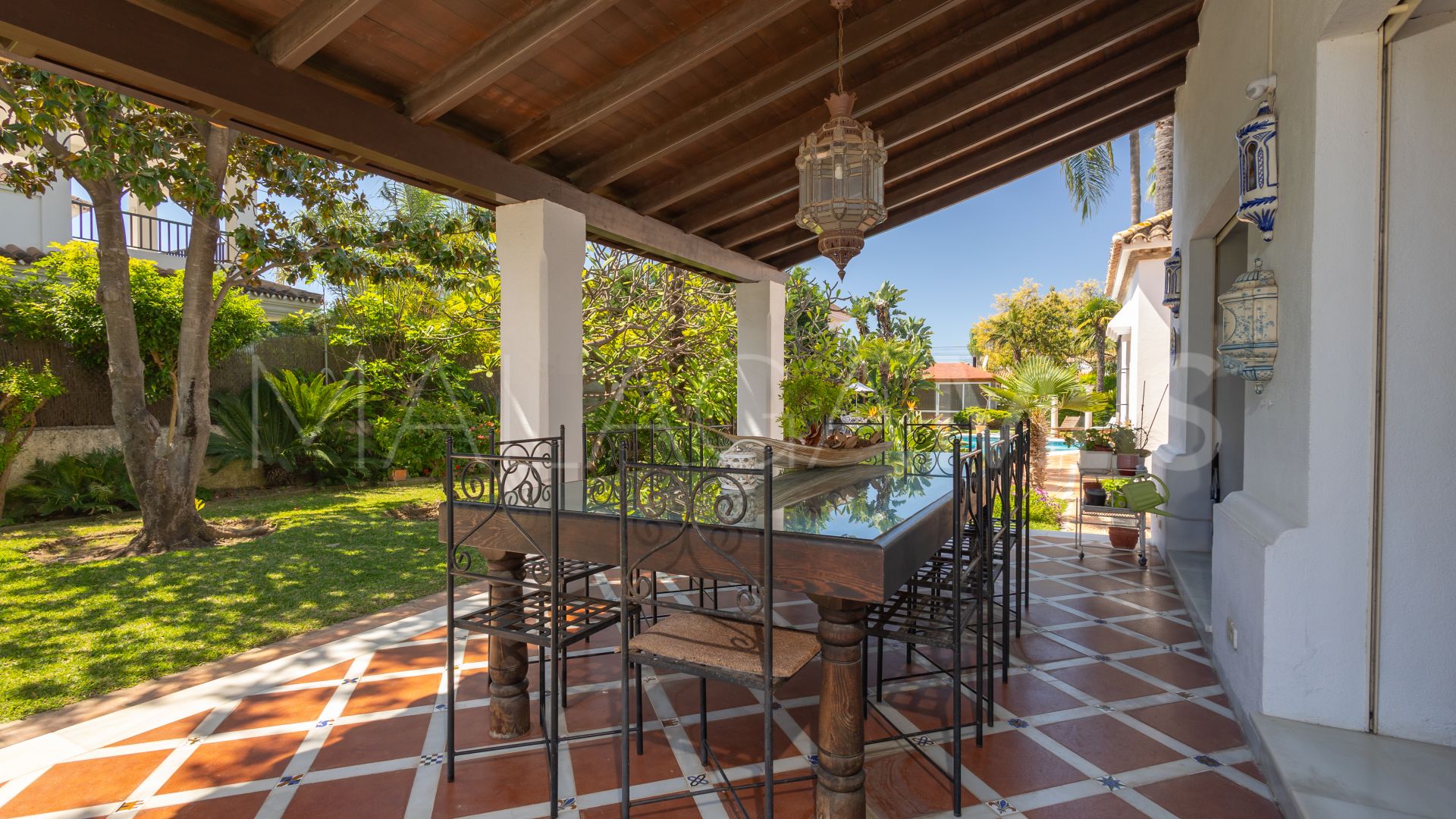 Villa for sale in Cortijo Blanco