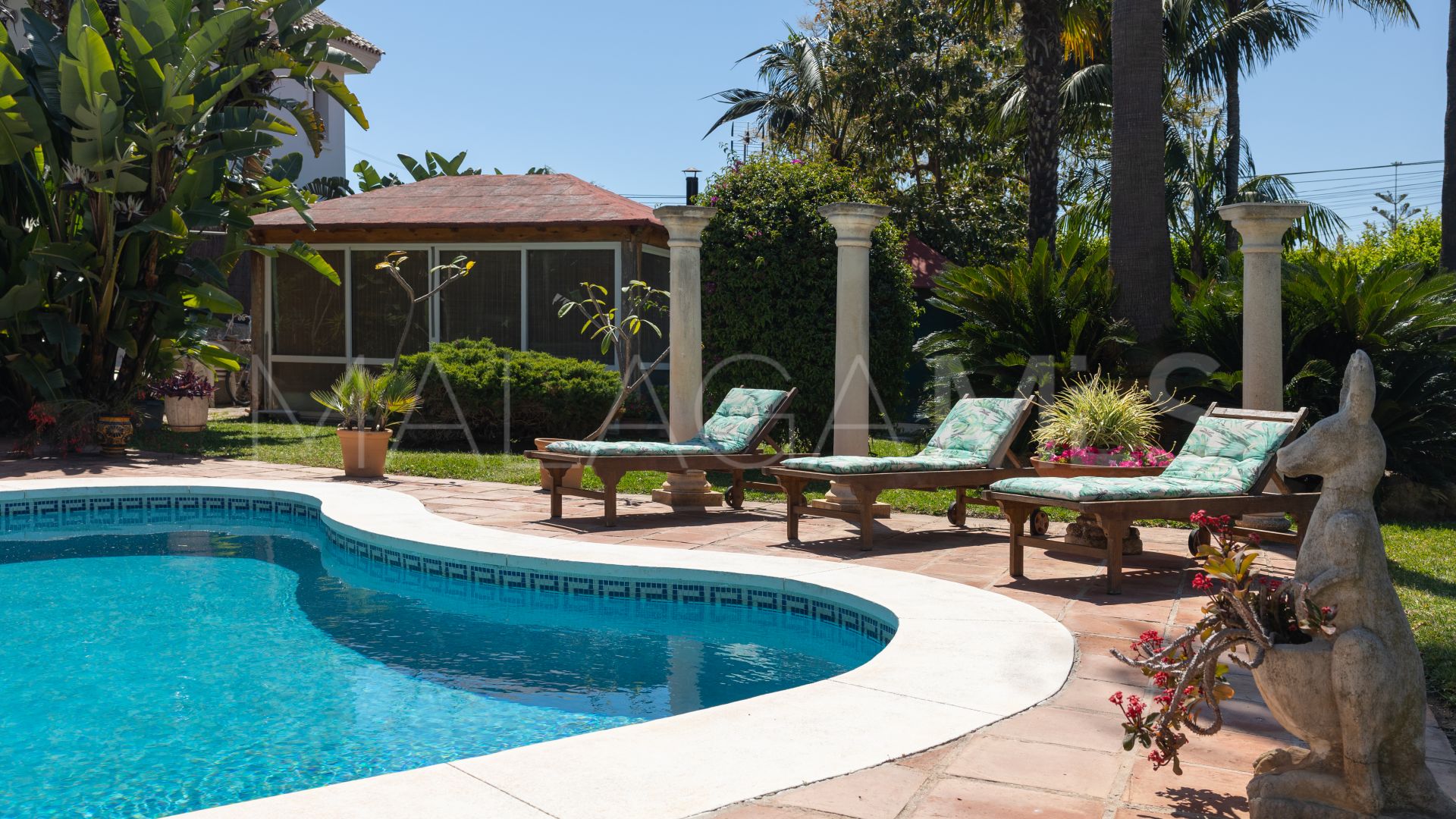 Villa for sale in Cortijo Blanco