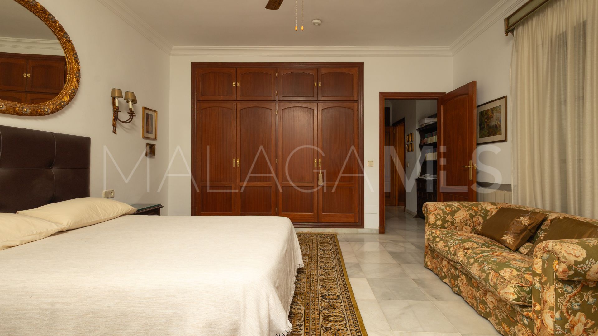 Villa for sale in Cortijo Blanco