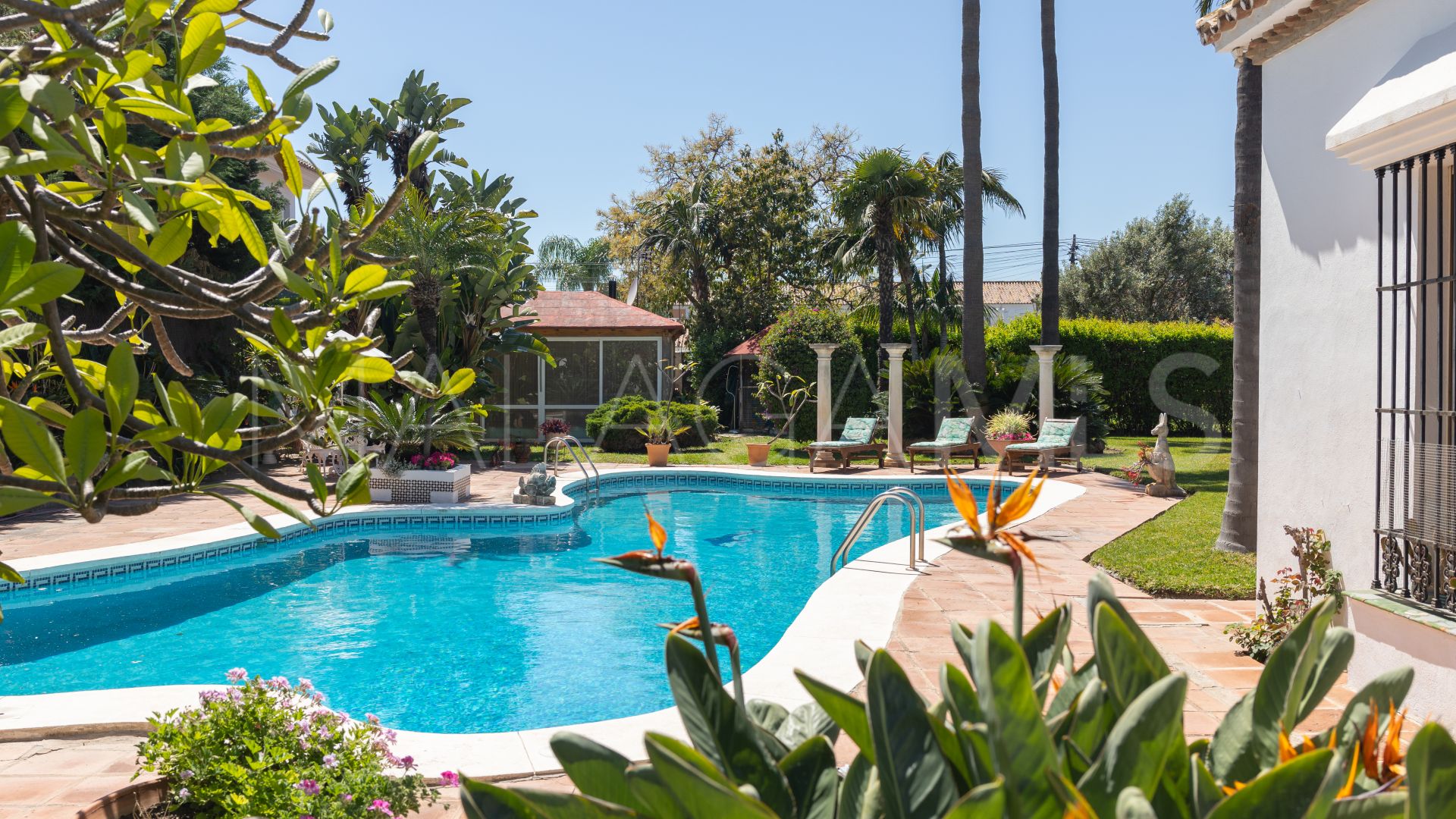 Villa for sale in Cortijo Blanco