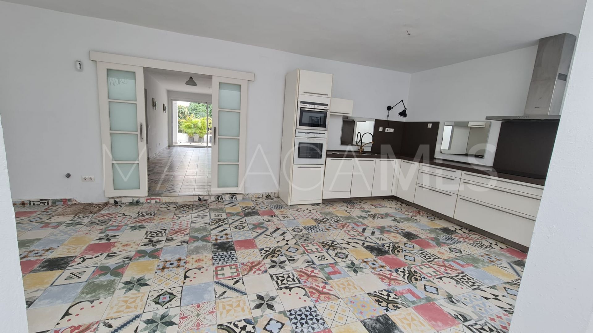 Radhus for sale in Nueva Andalucia