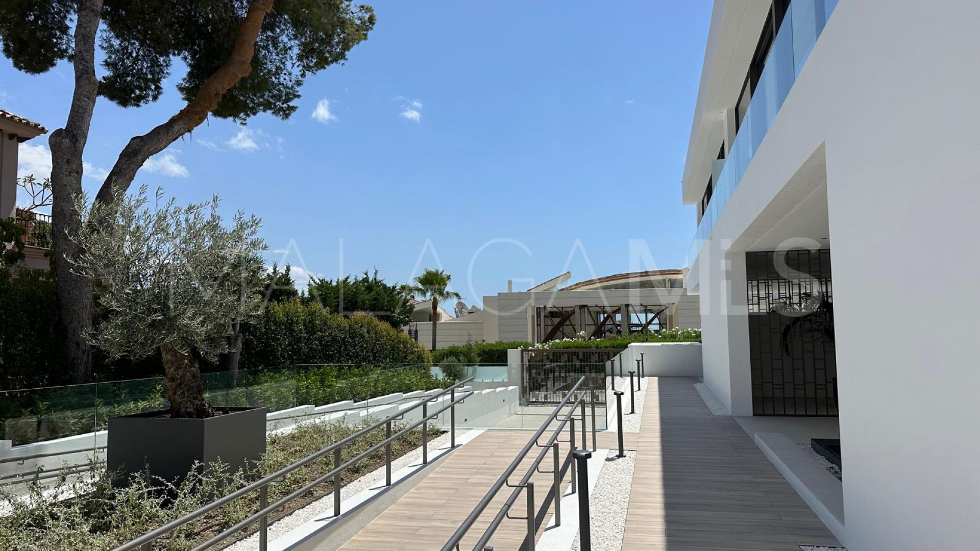 Villa jumelée for sale in Marbella