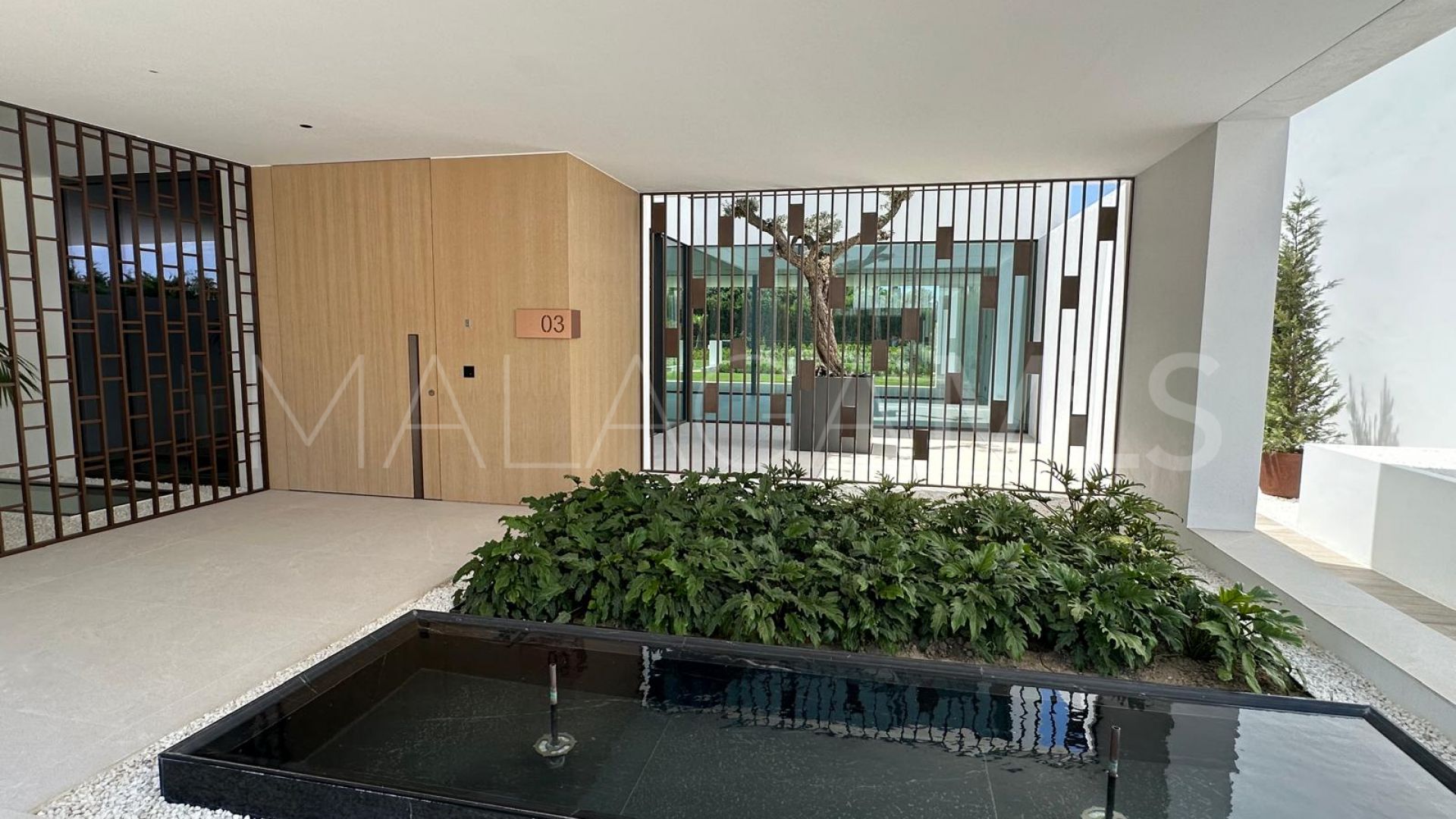 Villa jumelée for sale in Marbella