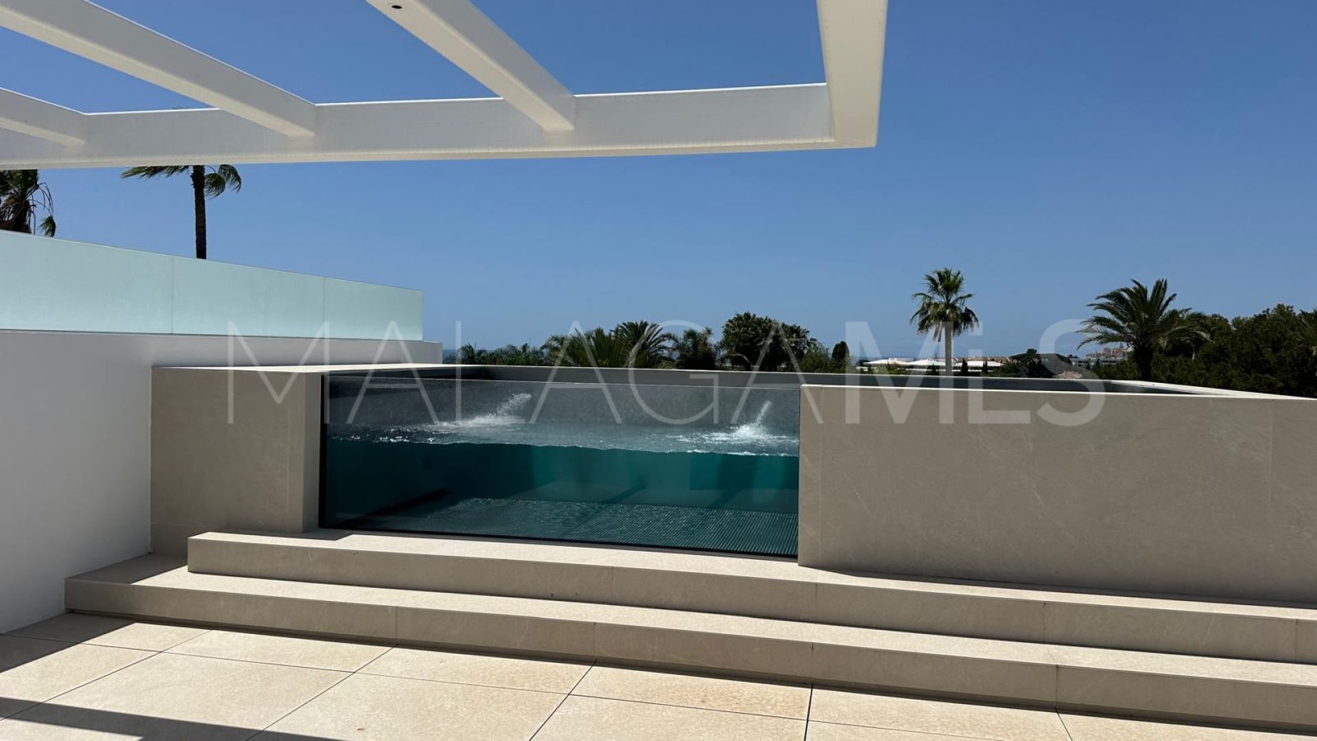 Villa jumelée for sale in Marbella