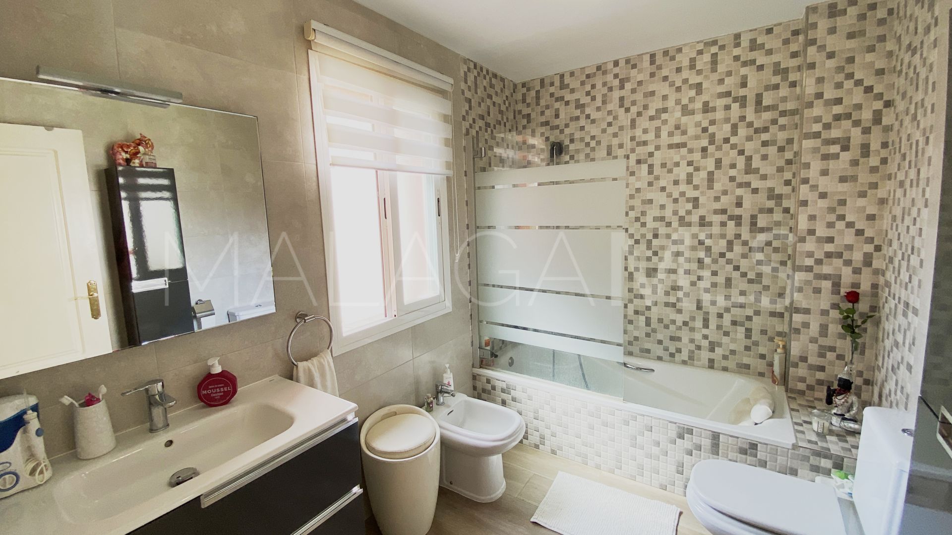 Maison de ville for sale in Estepona