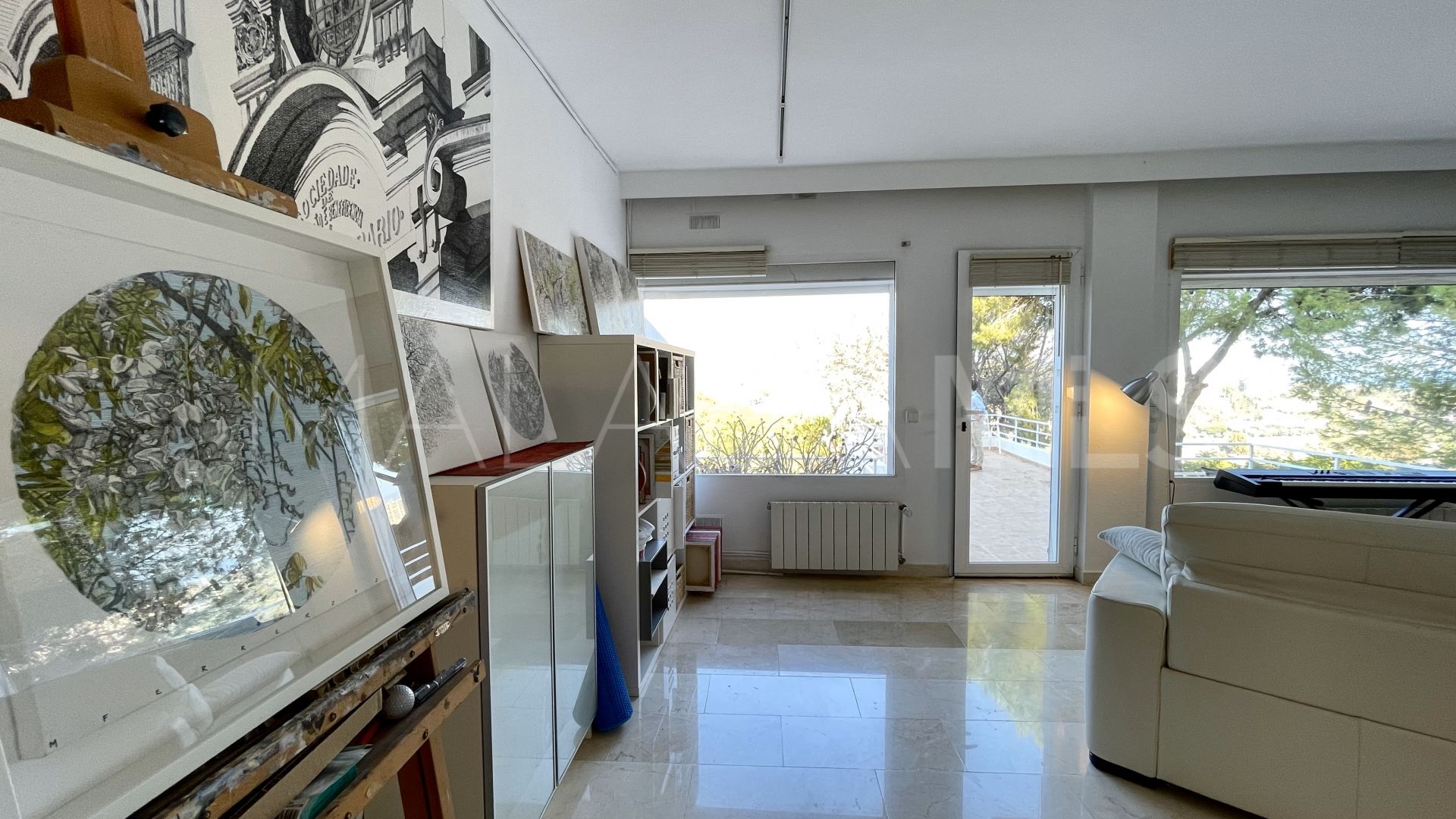 Duplex for sale in Nueva Andalucia