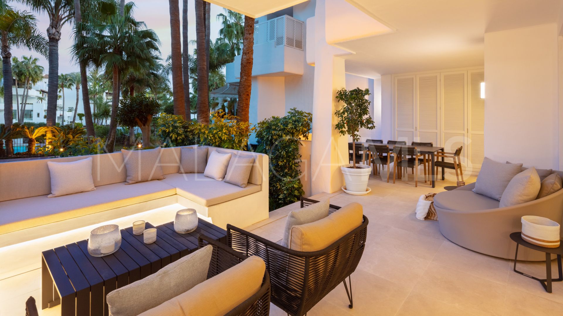 For sale Marbella Golden Mile 3 bedrooms apartment