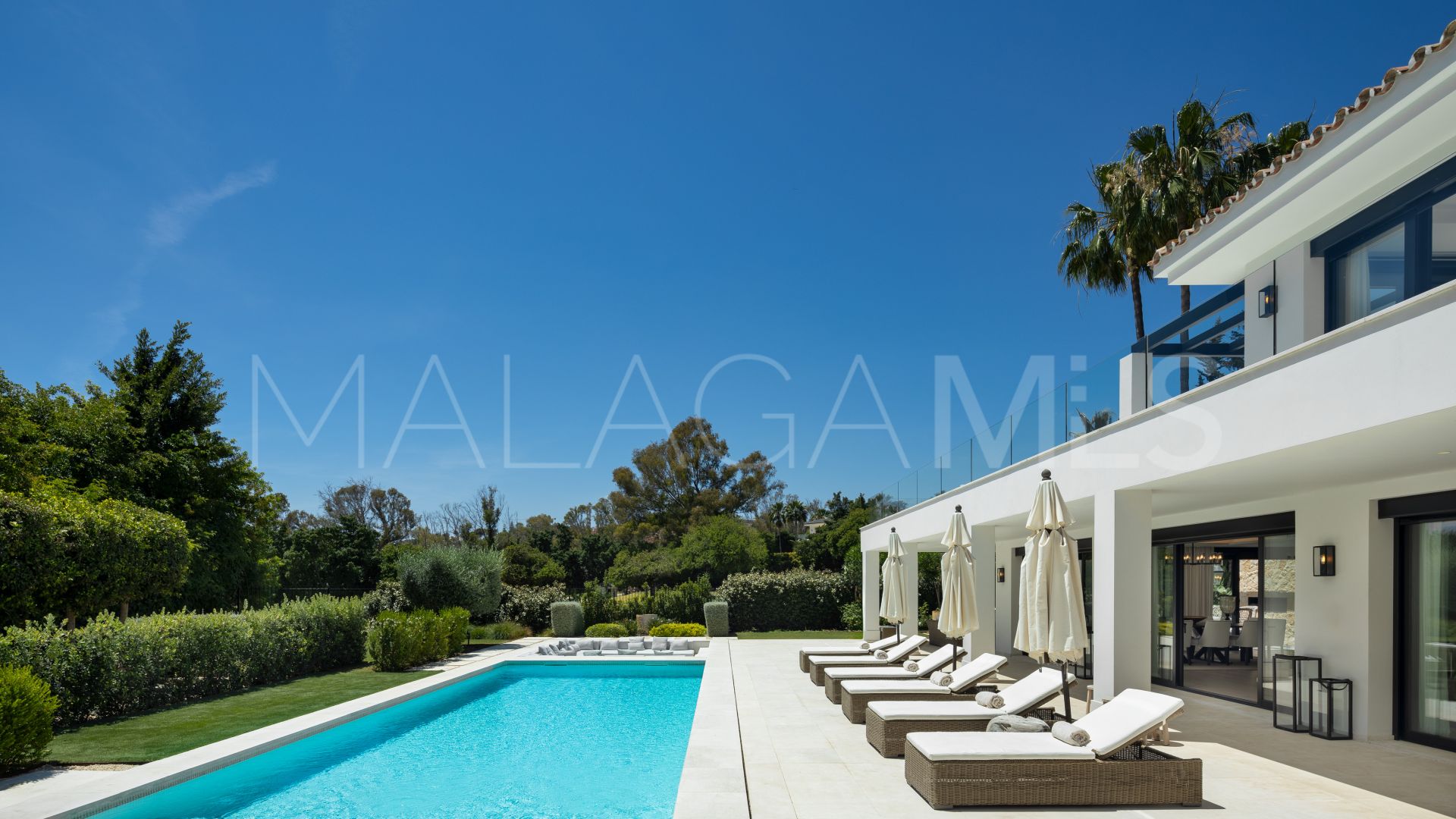 Nueva Andalucia, villa for sale with 5 bedrooms