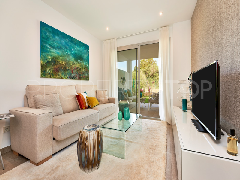 For sale ground floor apartment with 2 bedrooms in Cala Millor