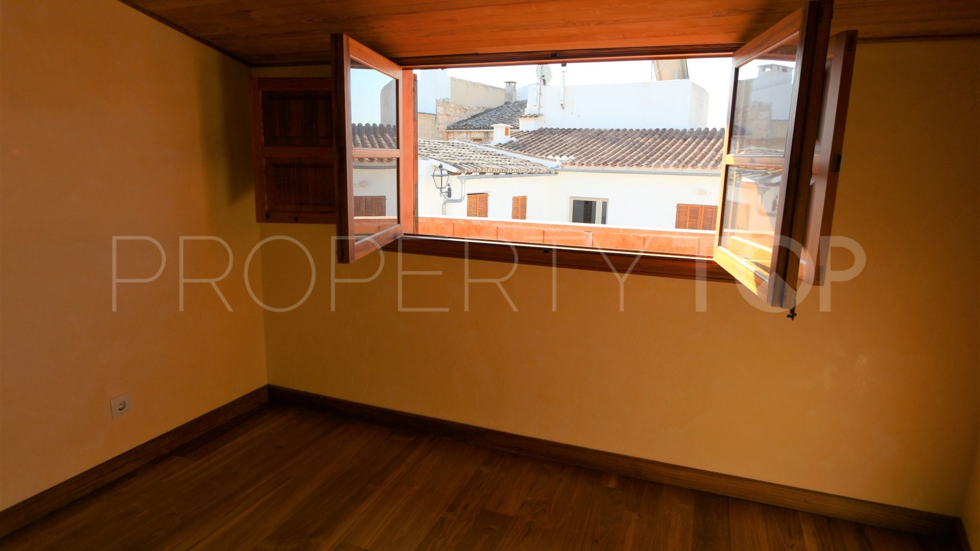 Casa en venta con 3 dormitorios en Sa Pobla