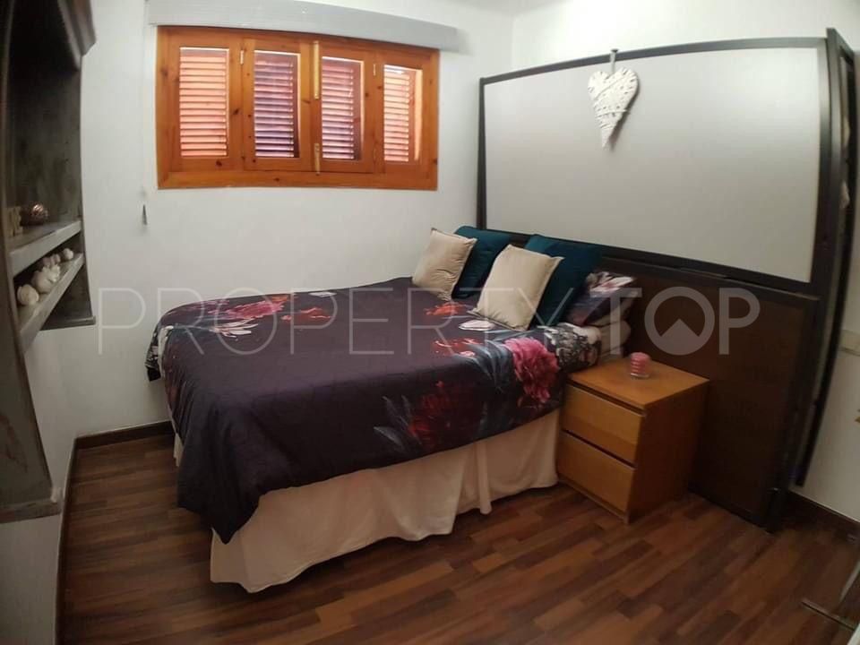 Buy apartment with 2 bedrooms in El Toro