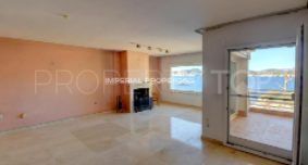 Buy apartment with 3 bedrooms in Santa Ponsa