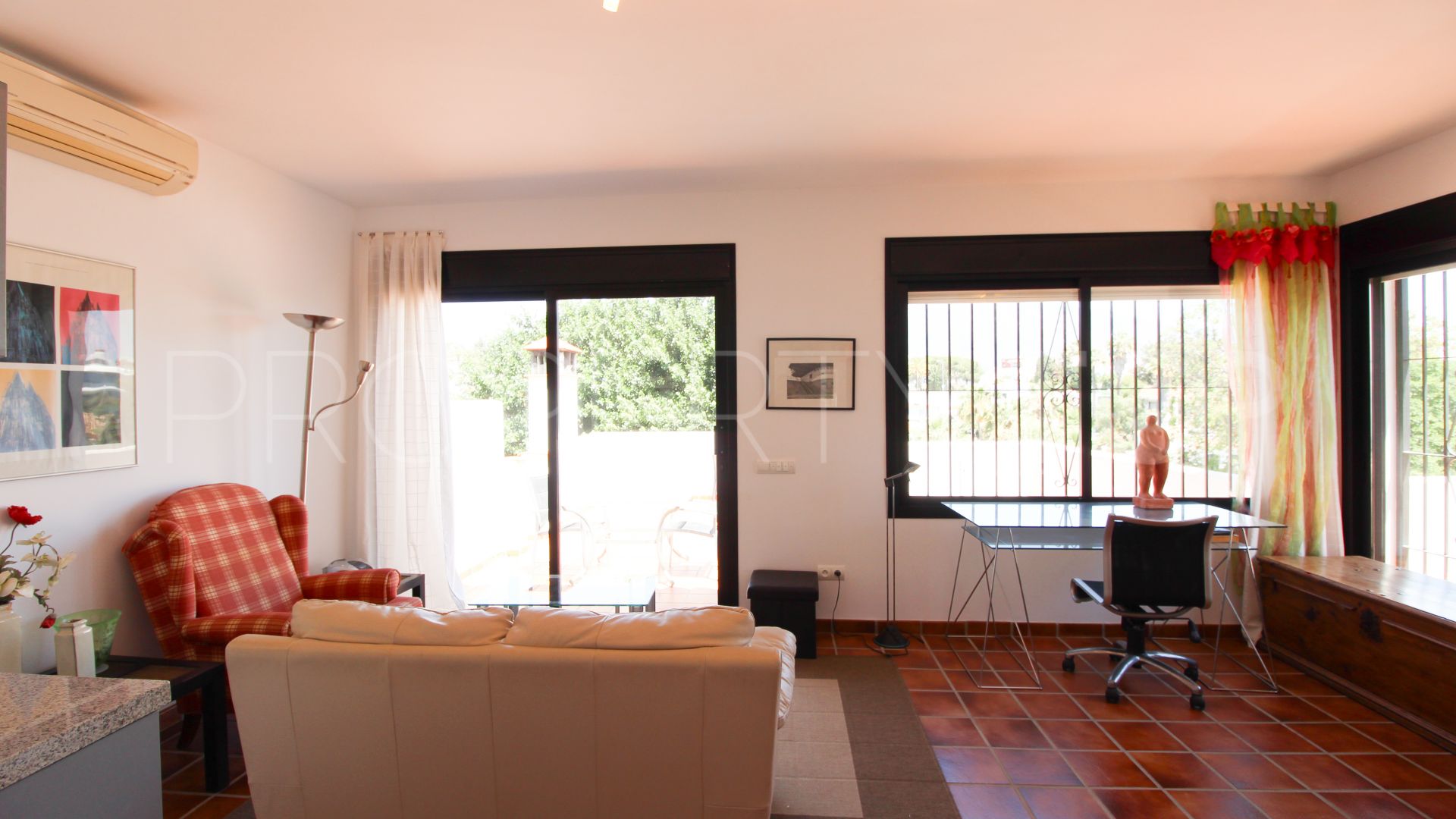 Villa a la venta en Nueva Andalucia