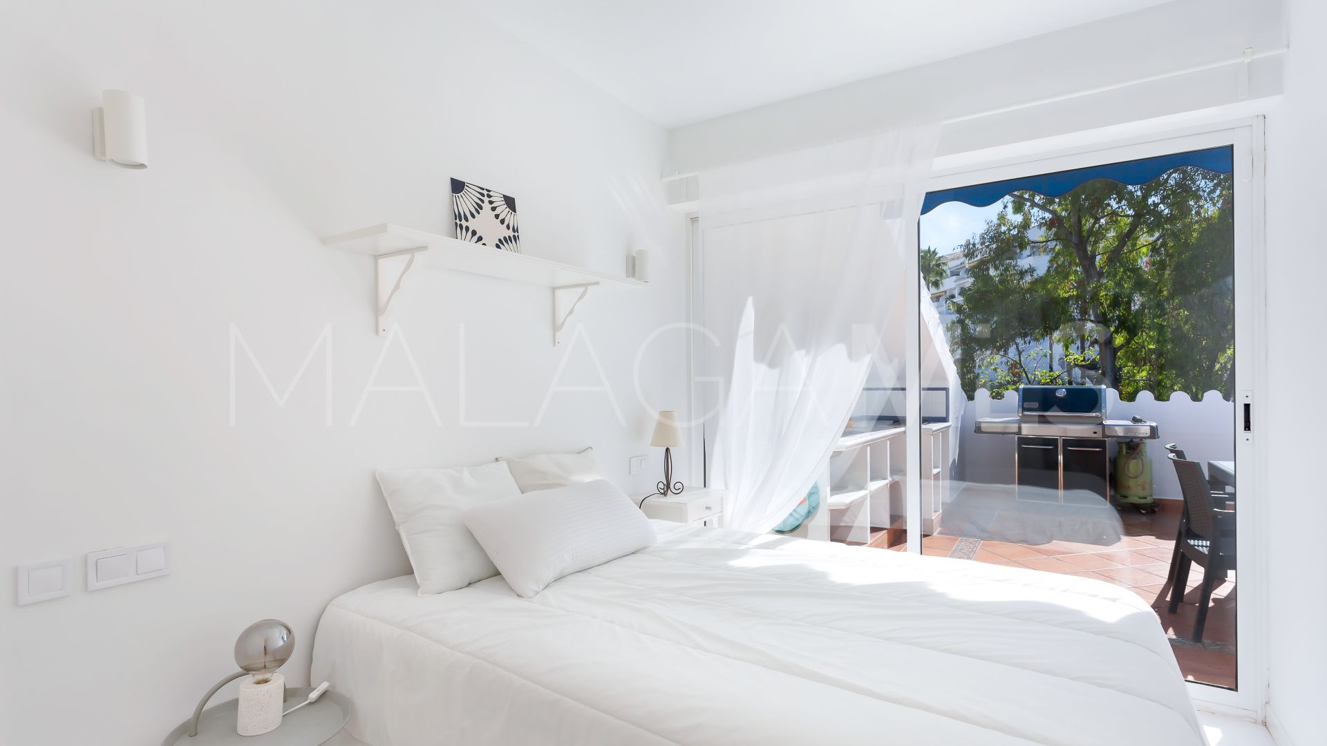 Nueva Andalucia 3 bedrooms penthouse for sale