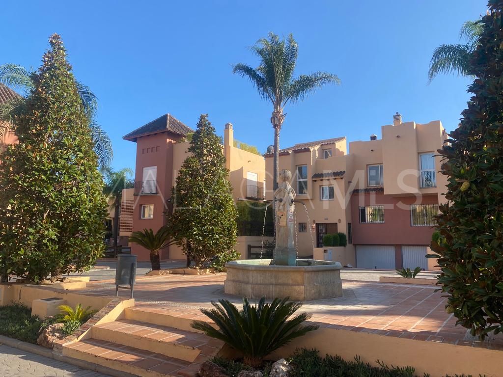 Town house for sale in Altos del Rodeo