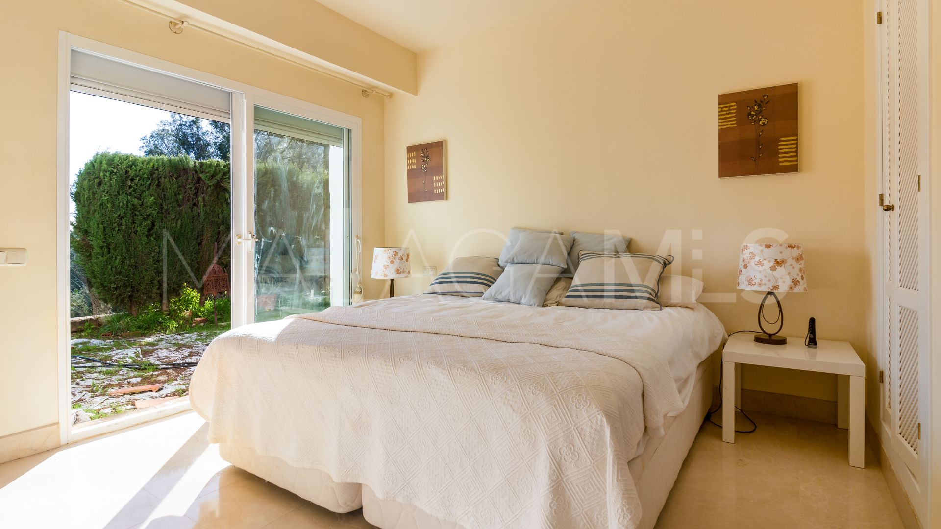 Radhus for sale in Istan