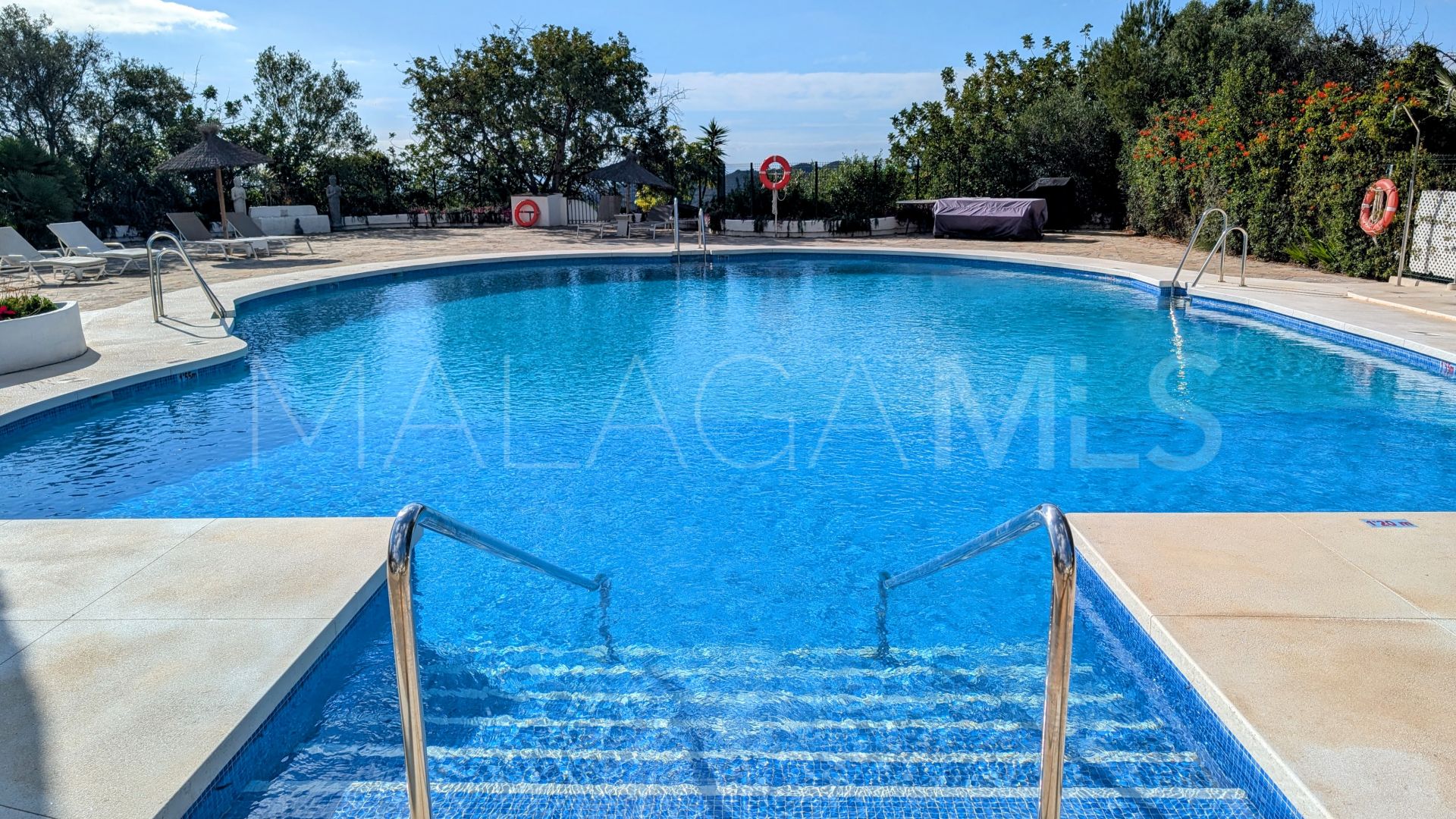 Parvilla for sale in Cerros del Lago