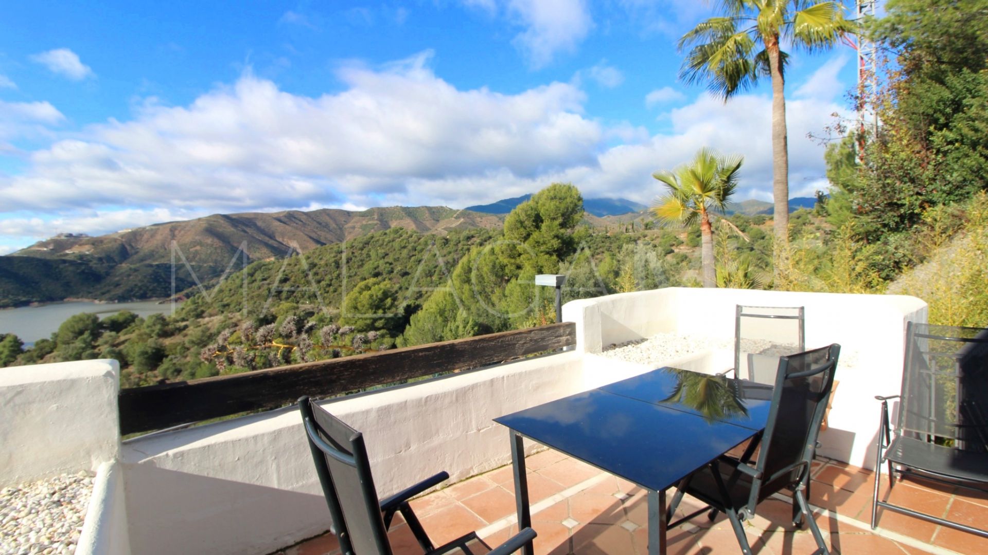 Semi detached house for sale in Istan