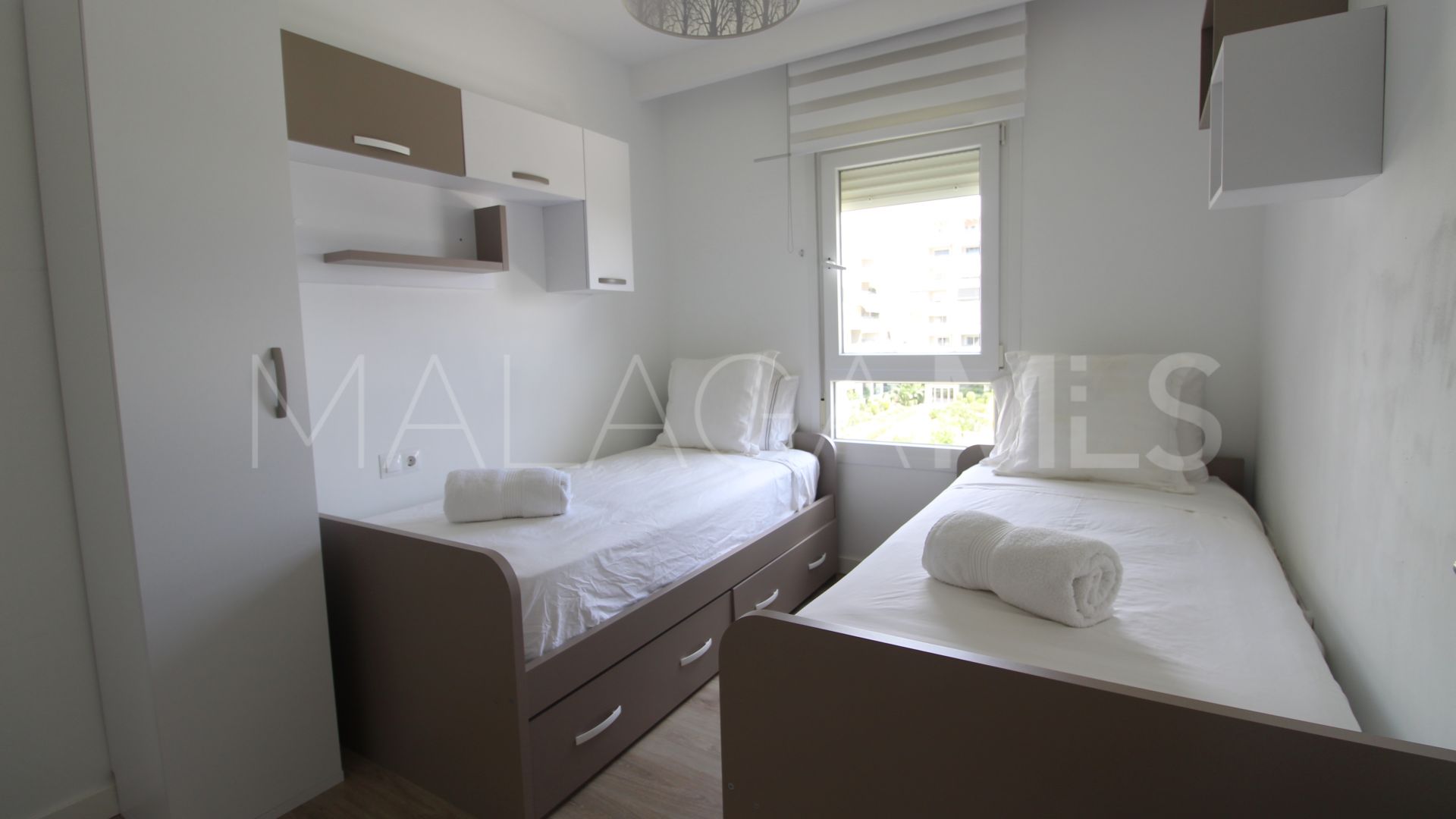 Lägenhet for sale in Nueva Andalucia