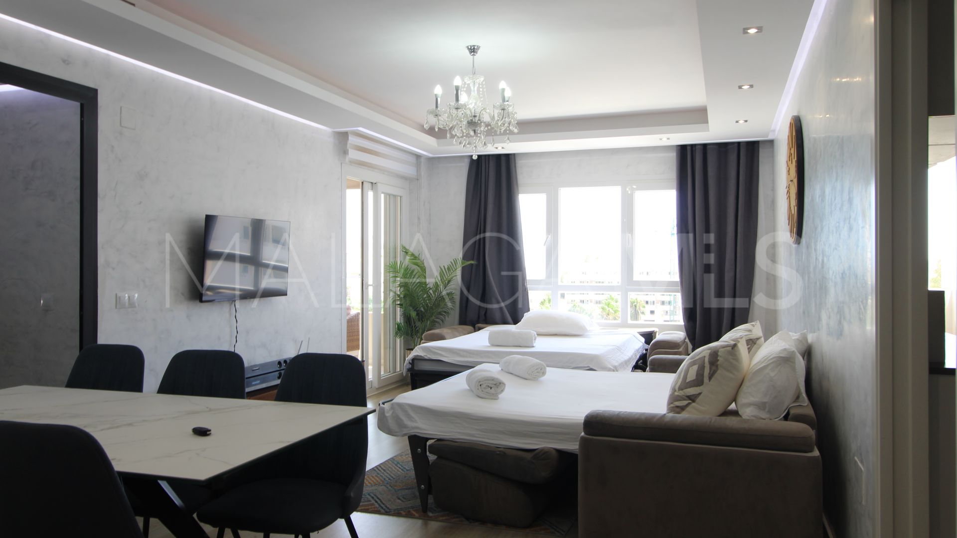 Lägenhet for sale in Nueva Andalucia