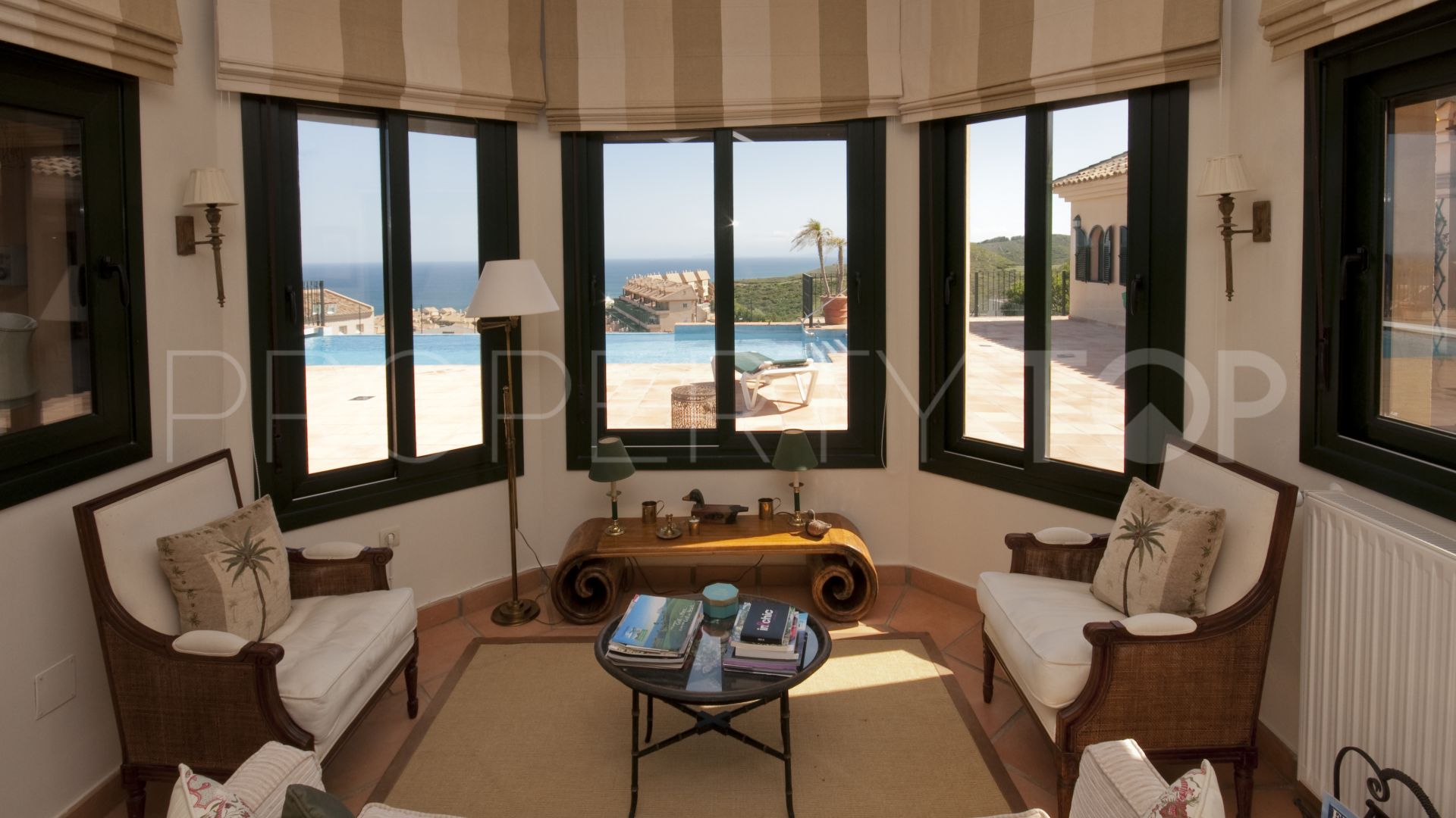 For sale 5 bedrooms villa in Alcaidesa
