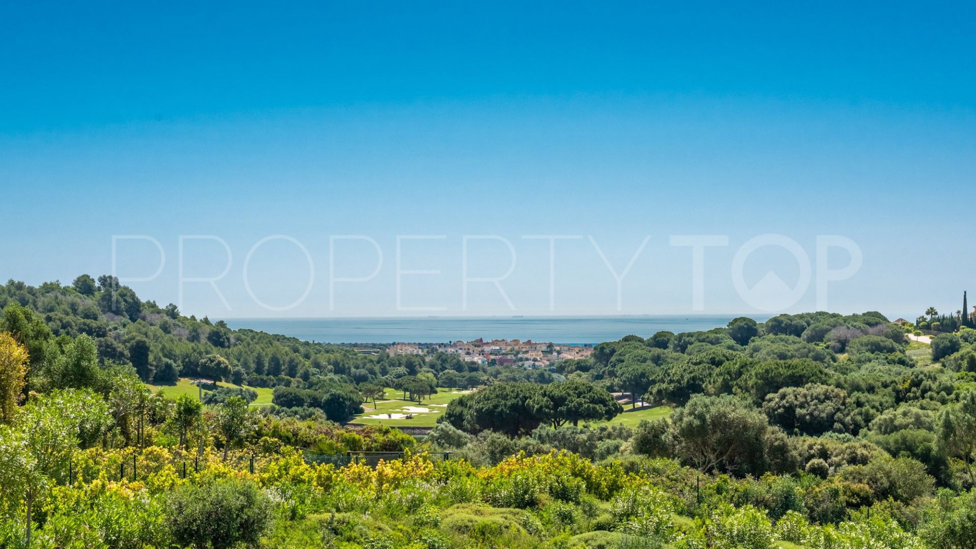 For sale villa in La Reserva with 5 bedrooms
